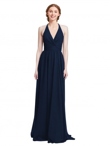 Dunkelmarine A-Linien Neckholder V-Ausschnitt Chiffon Lange Brautjungfernkleider Online