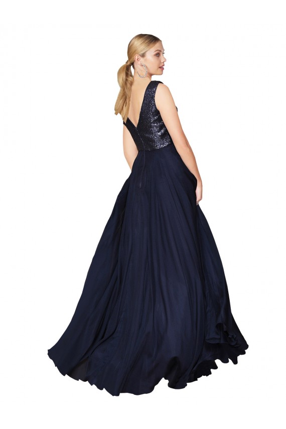 Dunkelmarine A-Linien V-Ausschnitt Chiffon Paillette Lange Brautjungfernkleider / Abiballkleider Online