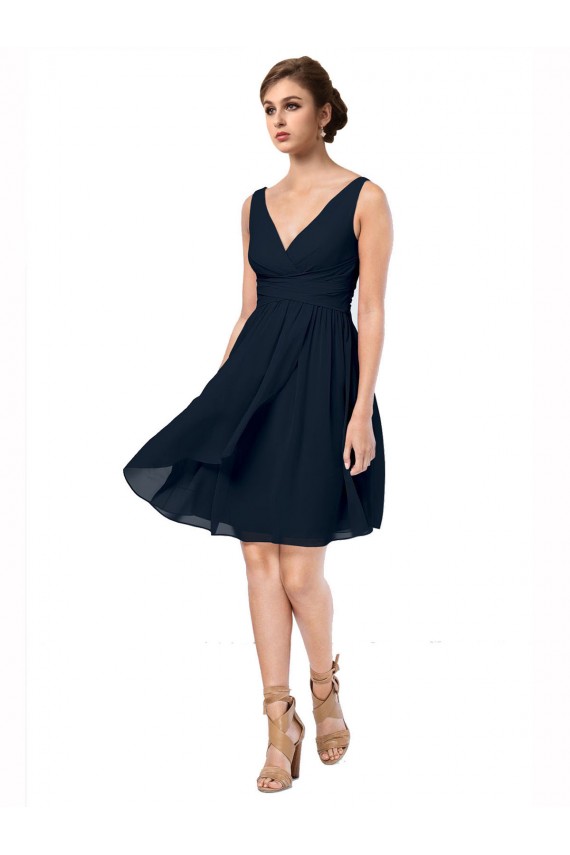 Dunkelmarine A-Linien V-Ausschnitt Knielang Chiffon Kurze Brautjungfernkleider / Cocktailkleider / Heimkehr Kleider Online