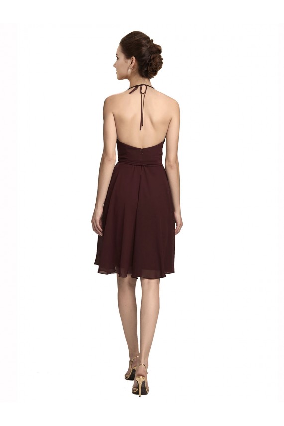 Dunkler Burgunder A-Linien Spaghetti-Träger Neckholder Knielang Chiffon Kurze Brautjungfernkleider / Cocktailkleider / Heimkehr Kleider Online