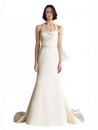 Elfenbein Meerjungfrau Neckholder Kapelle-schleppe Satin Strand Brautkleider Online