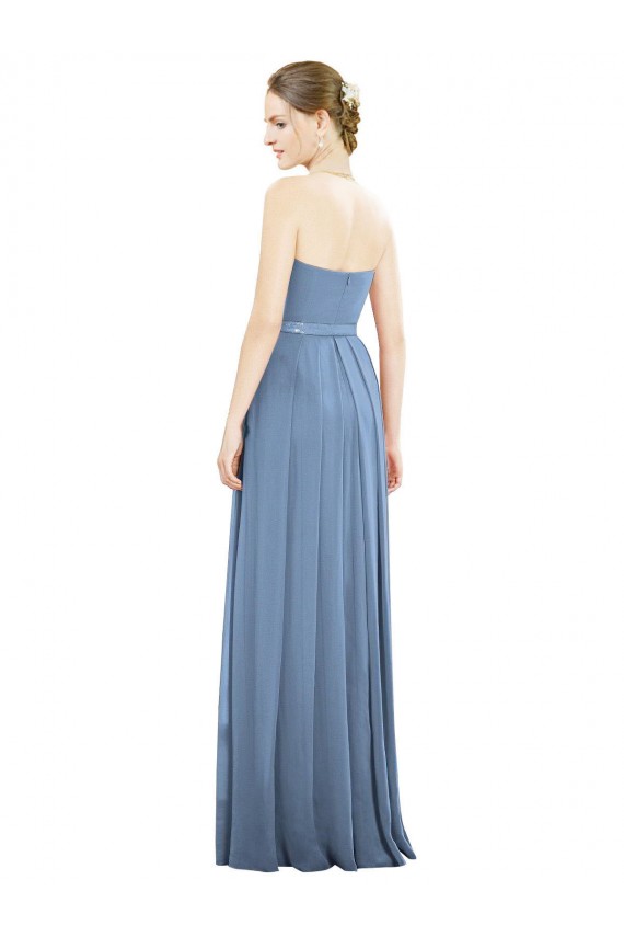 Staubiges Blau A-Linien Trägerlos Chiffon Lange Brautjungfernkleider Online