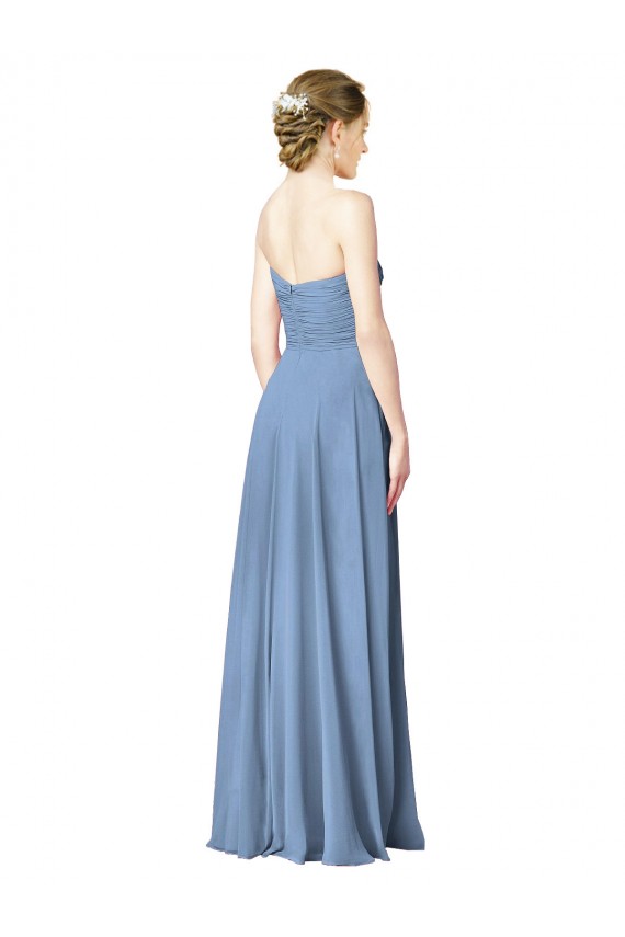 Staubiges Blau A-Linien Trägerlos Chiffon Lange Brautjungfernkleider Online