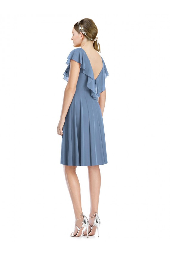 Staubiges Blau A-Linien V-Ausschnitt Knielang Cocktail Chiffon Kurze Brautjungfernkleider Online